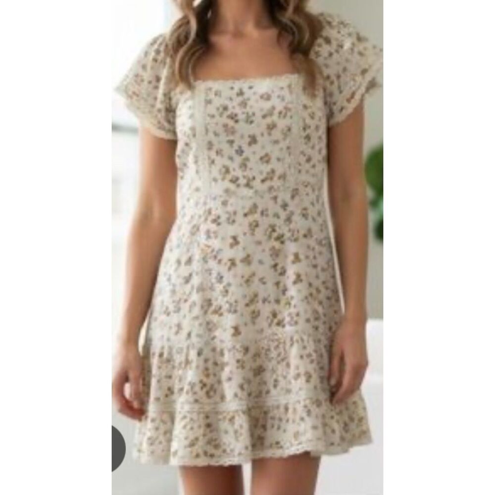 American Eagle smocked lace tiered ditsy floral flutter short sleeve mini dress
